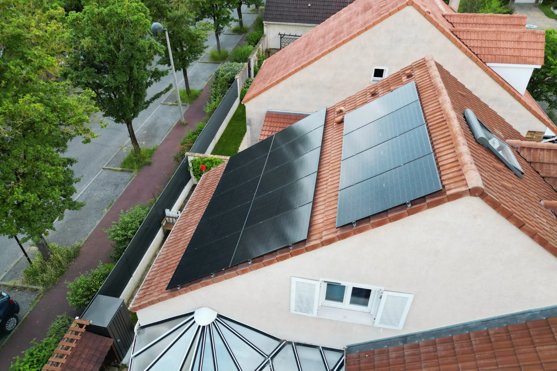 installation photovoltaique réalisé par habitavenir