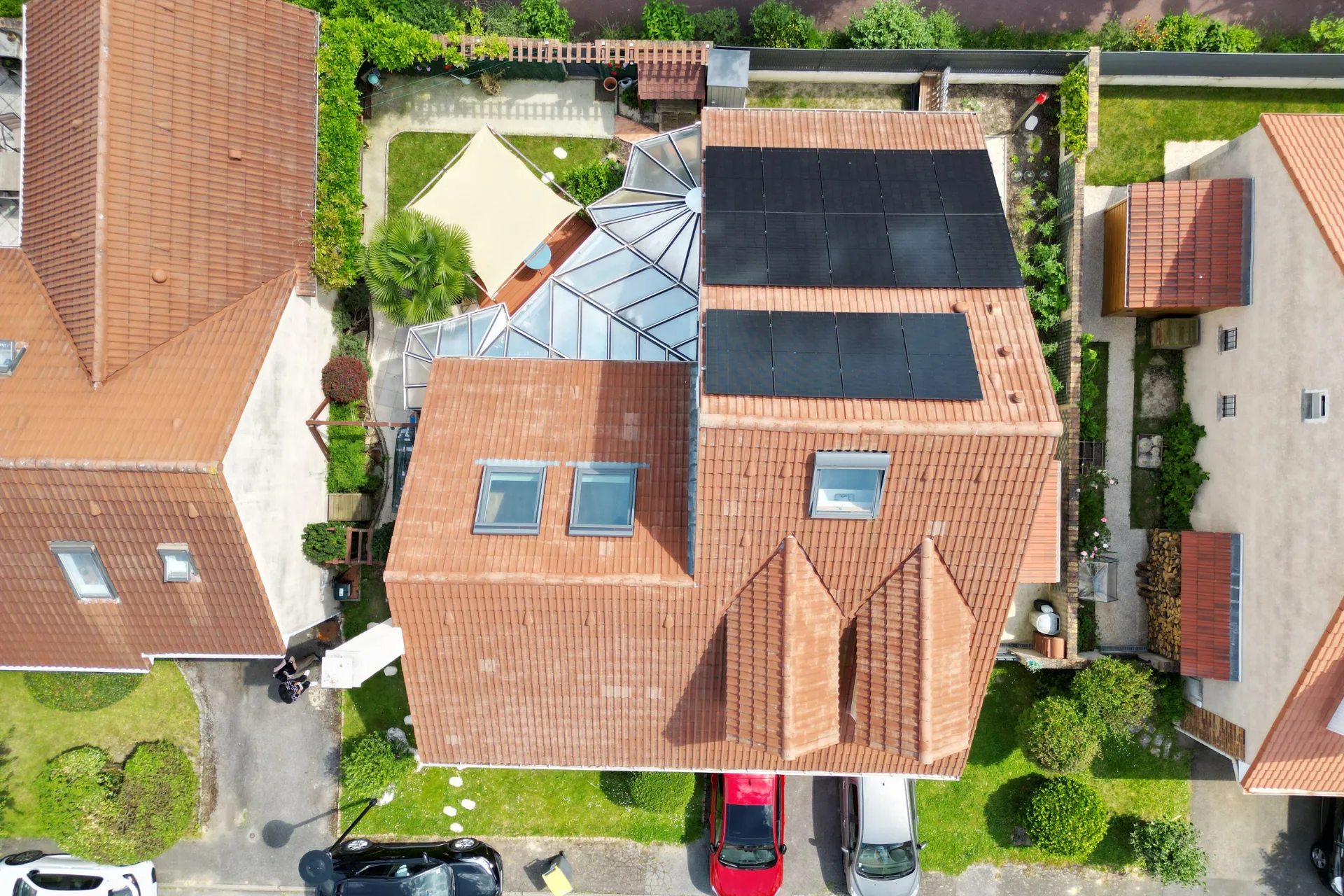 réalisation solaire vue de ciel Montigny-le-Bretonneux (78)