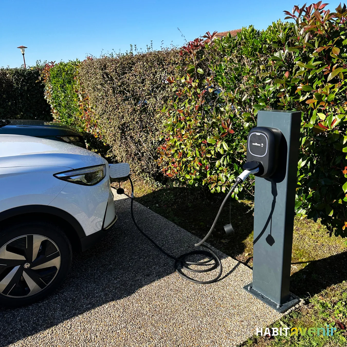 borne de recharge réalisé par Habit'avenir